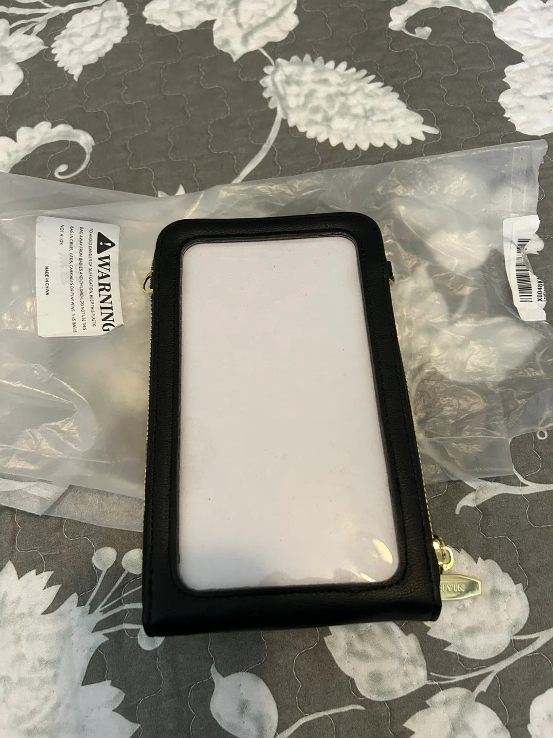 Forever Mlyin Black Cellphone Purse image indicator(2)