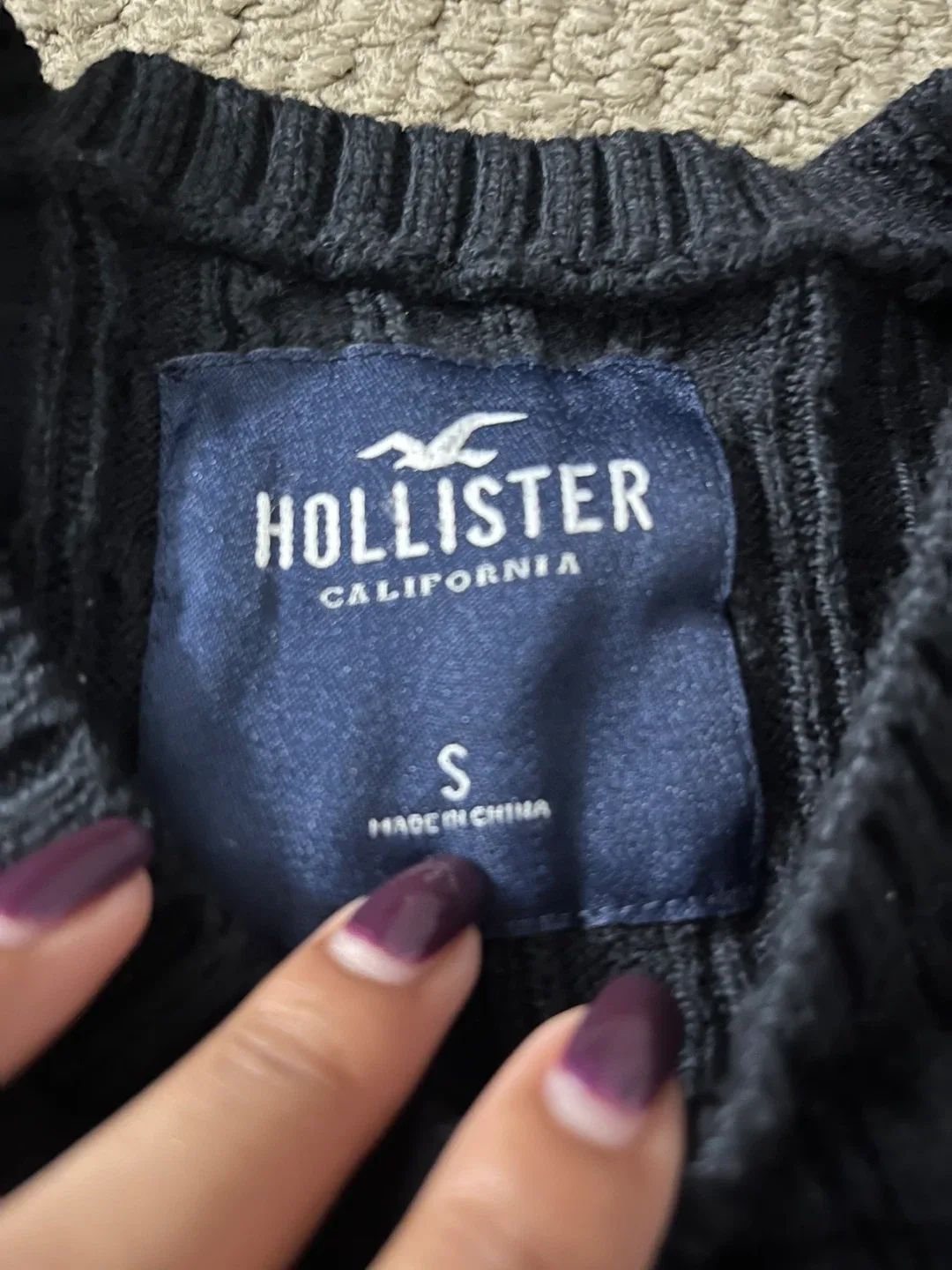 Hollister Black Cable Knit Sweater - Size Small image indicator(2)
