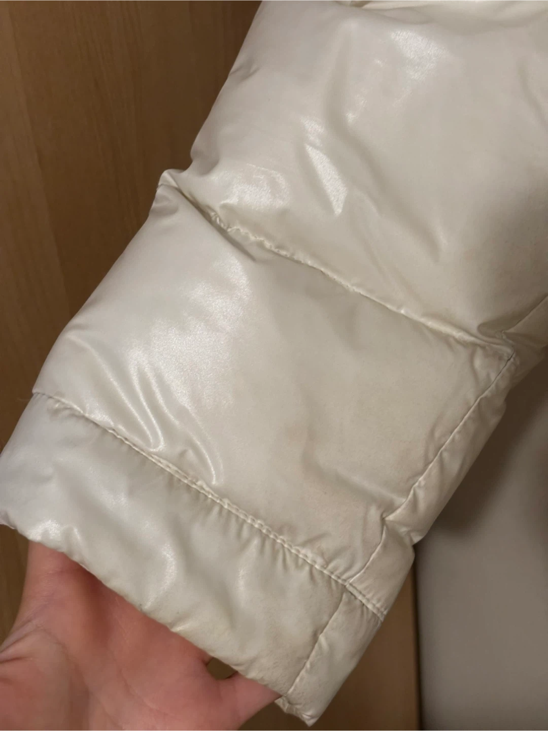 Aritzia Super Puff (White Gloss, XS) - photo 2