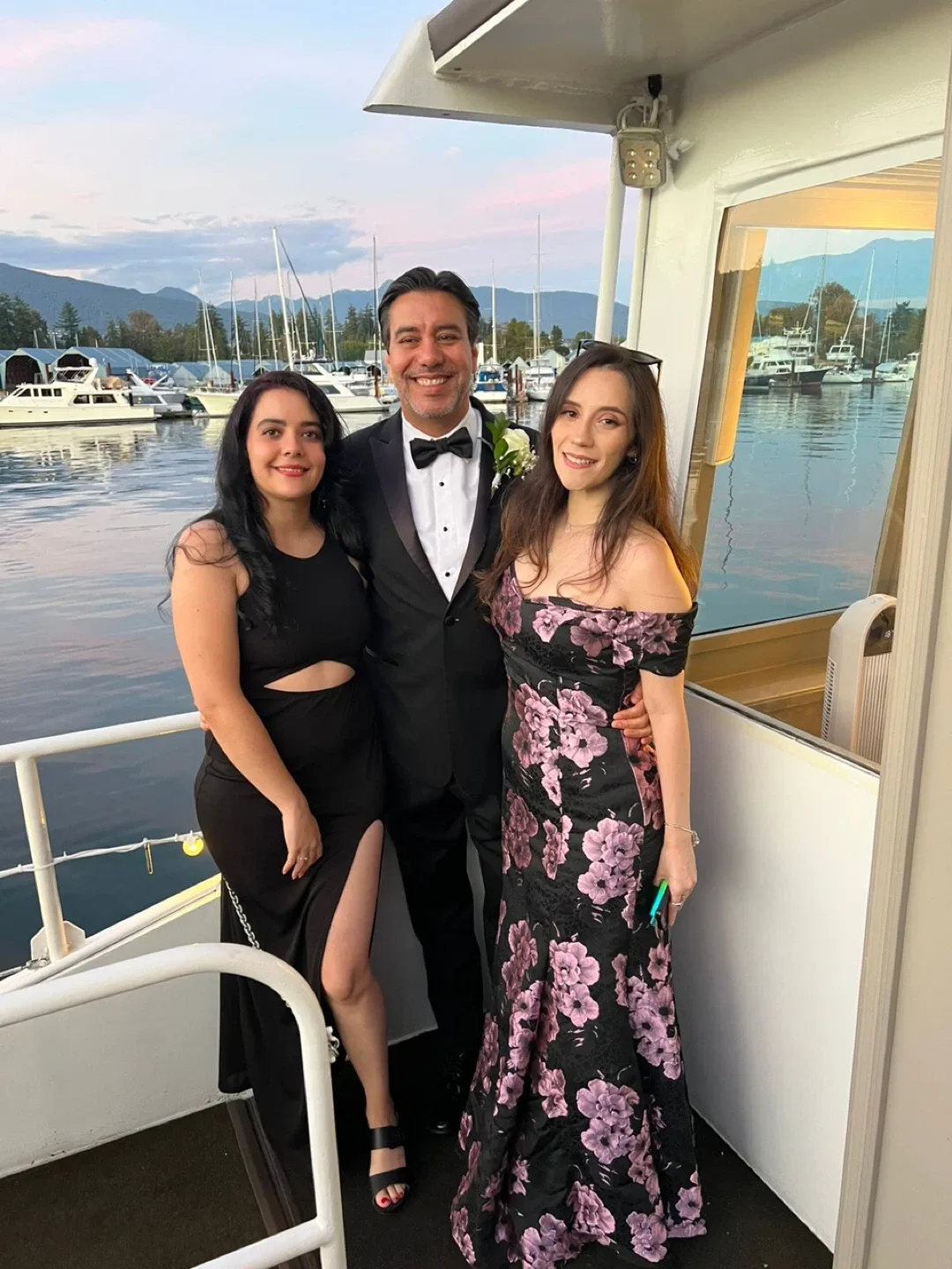 NEW!!!! 🤩[Blank NYC] Black Leather Jacket - Size M image indicator(3)