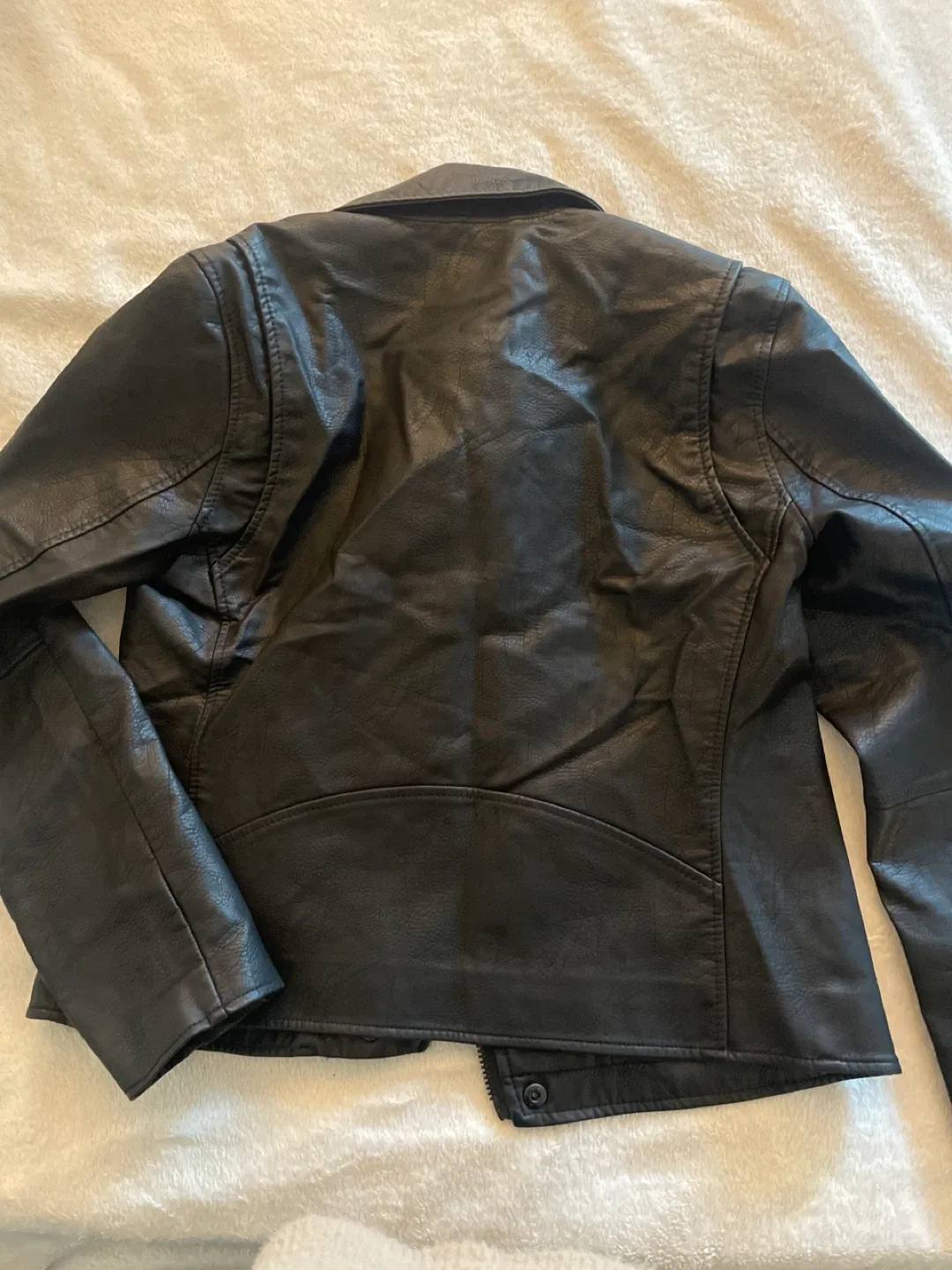 NEW!!!! 🤩[Blank NYC] Black Leather Jacket - Size M image indicator(6)
