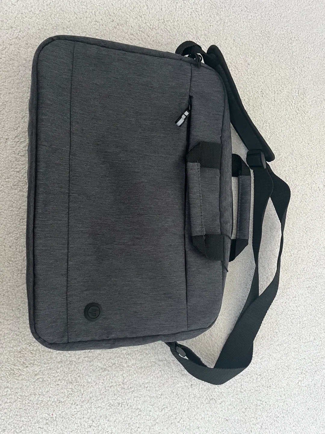 Dell Sleeve 15 + Lenovo 15.6" Backpack + HP laptop beg image indicator(7)