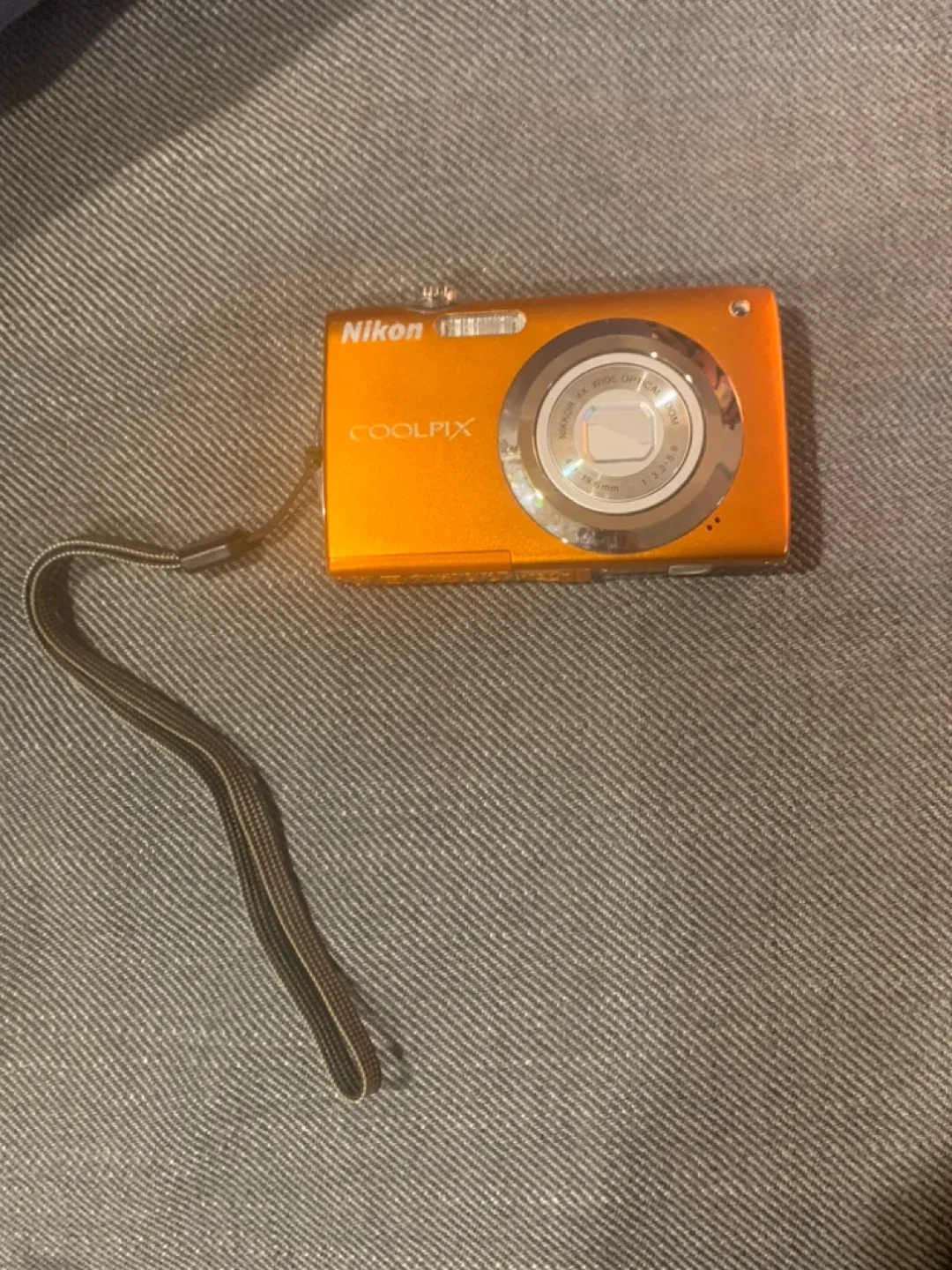 Nikon COOLPIX S3000 Digital Camera - Orange image indicator(4)