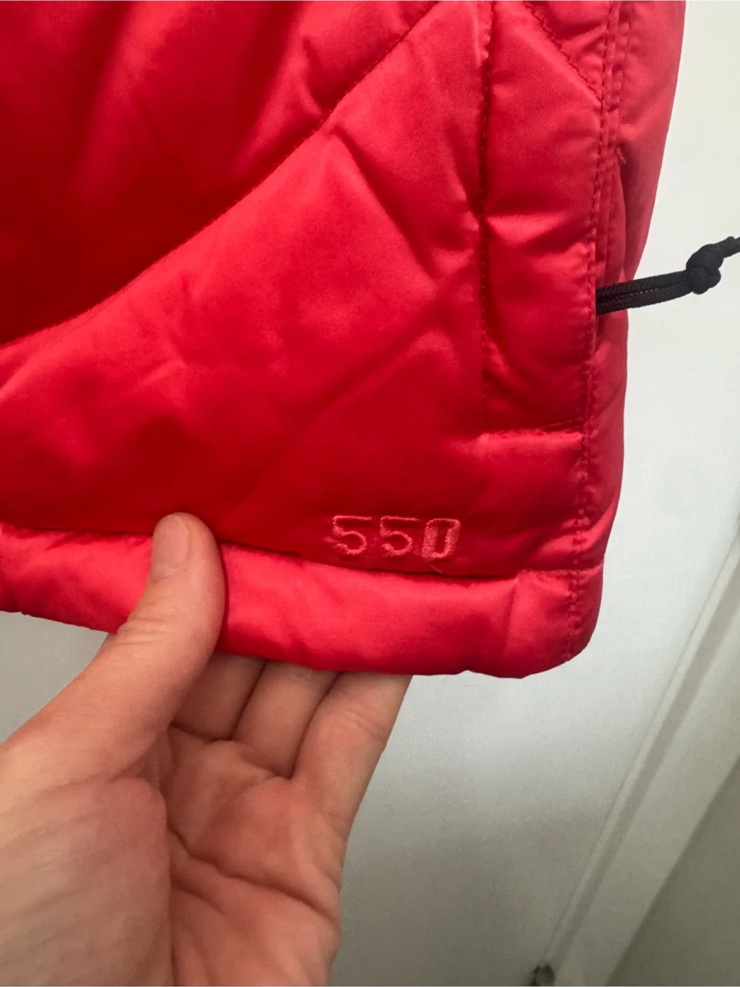 North face pink 550 down vest image indicator(6)