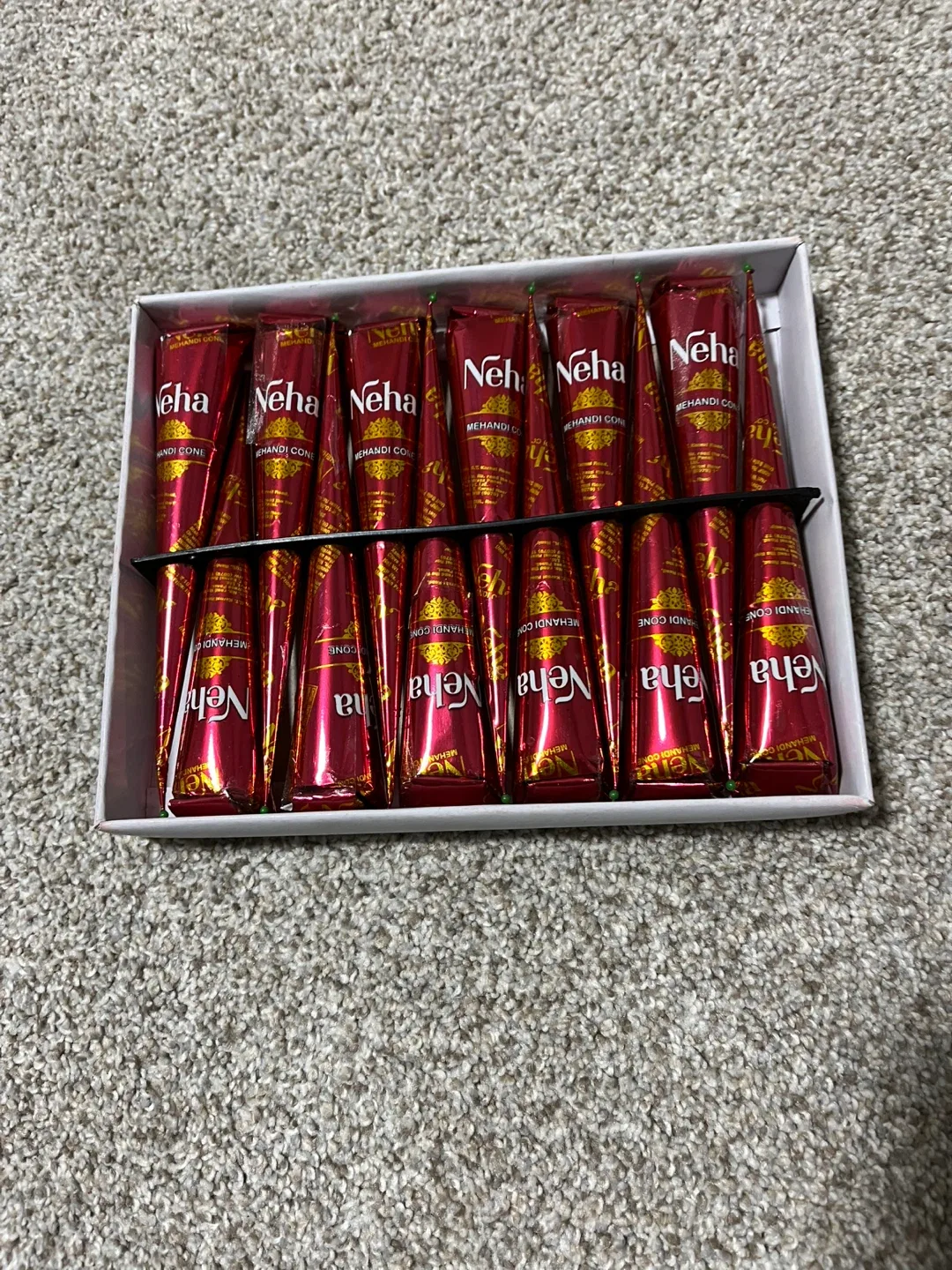 Neha Mehandi Cones - Henna, Box of 12 thumbnail