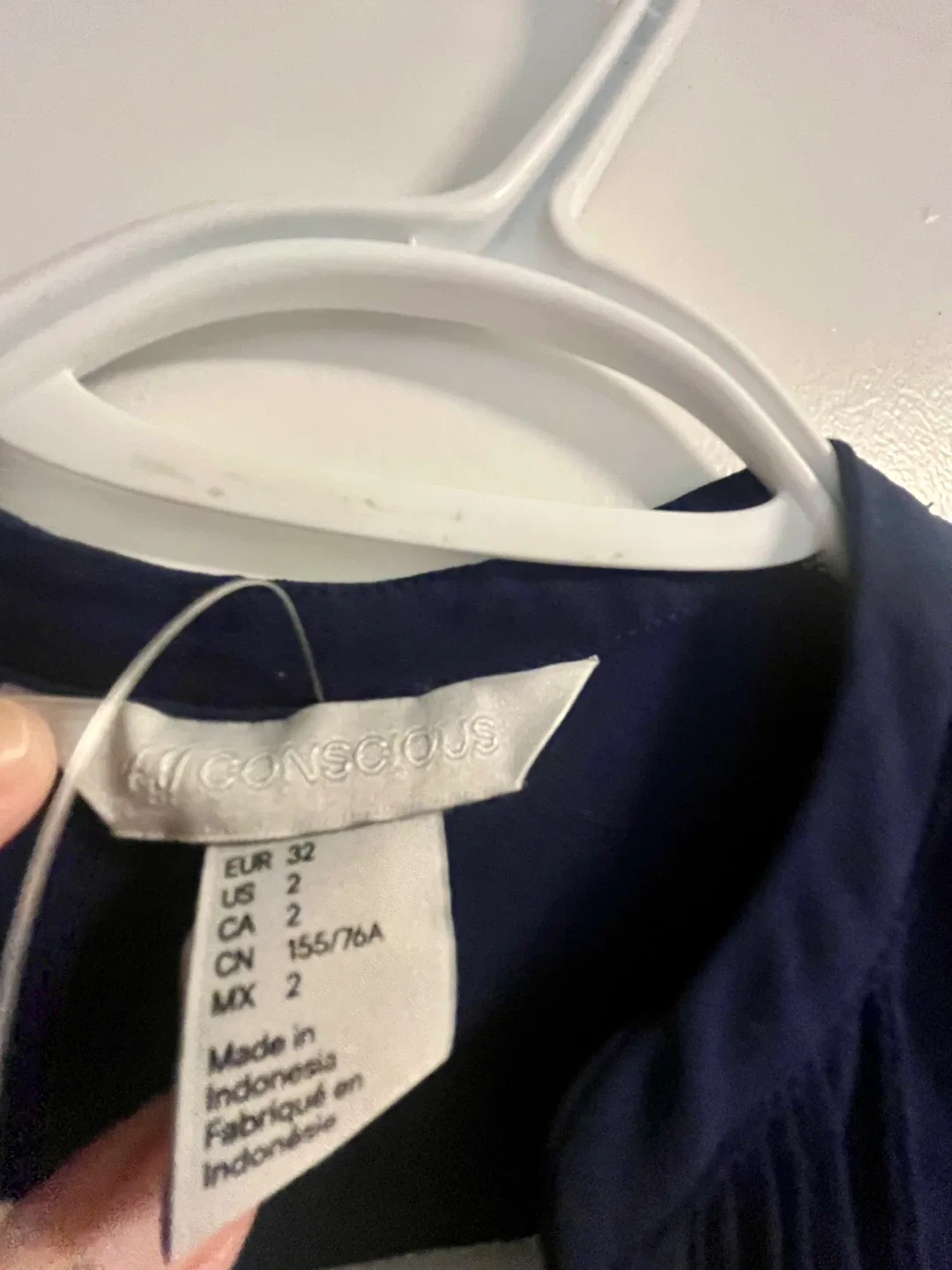 H&M Conscious Navy Blouse - Size US 2 image indicator(2)