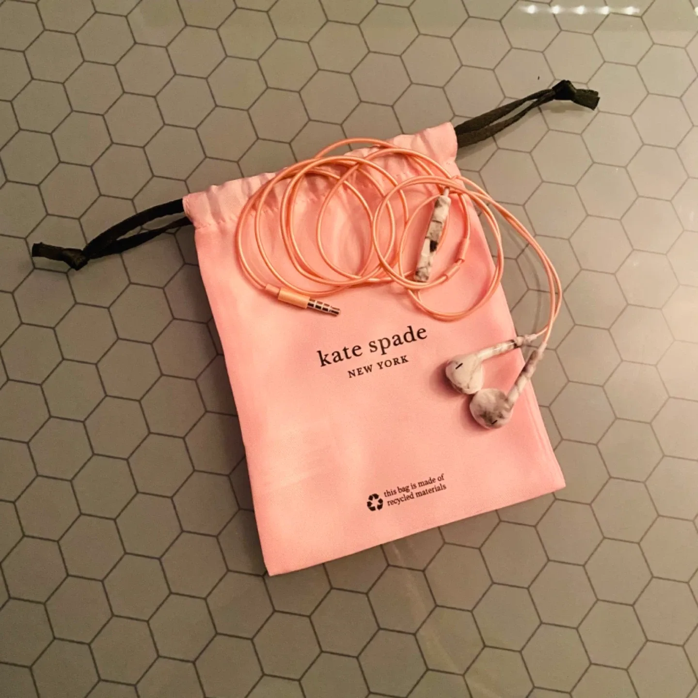 Pink/Grey Earbuds with Pouch 🧡 thumbnail