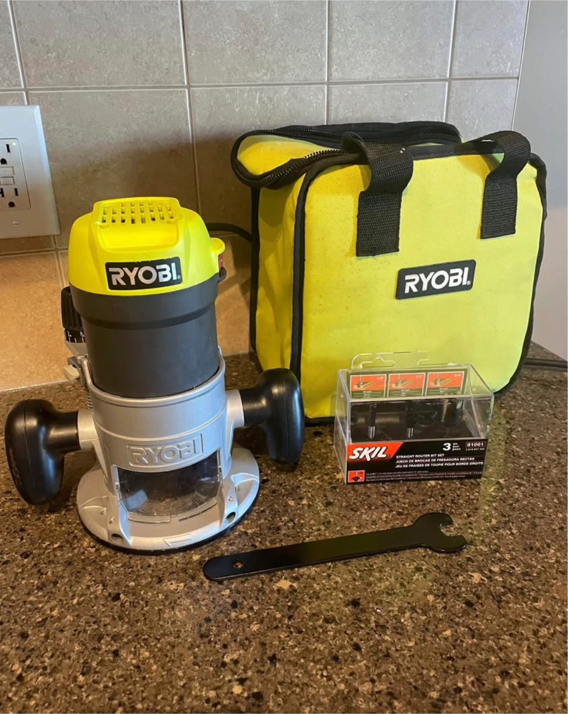 Ryobi R163G Router