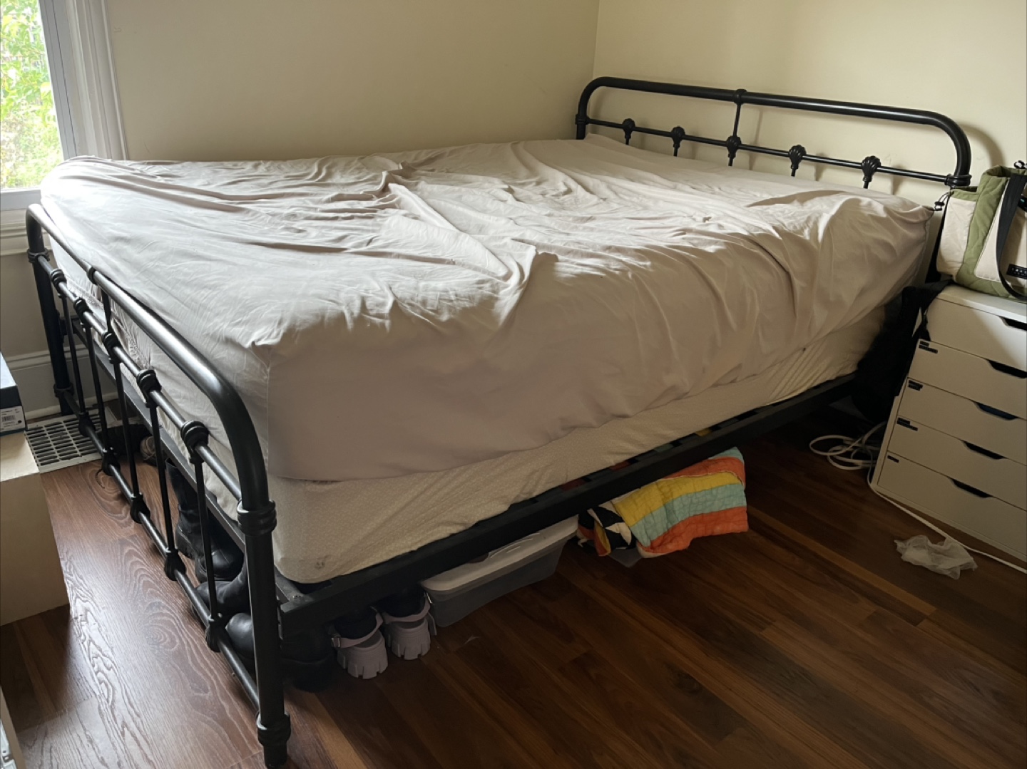 Free Queen Bed