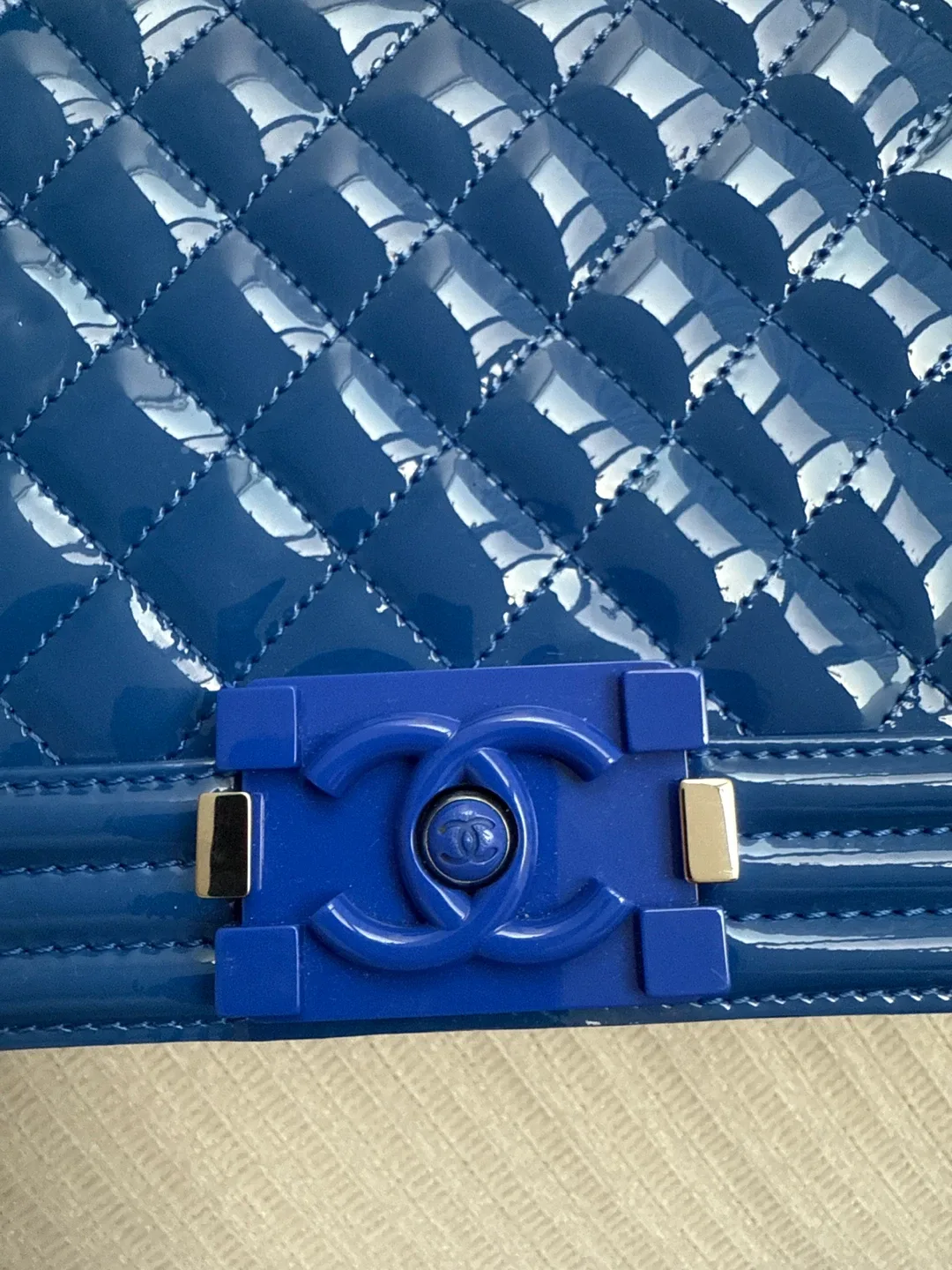 Chanel Blue Boy Bag image indicator(2)