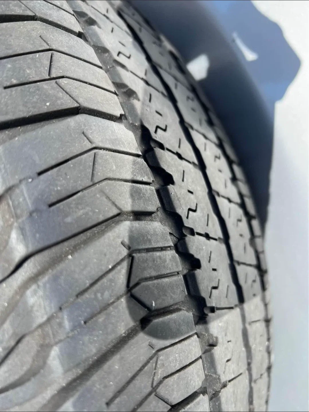 Set of 4 Goodyear Wrangler SR-A Tires image indicator(2)