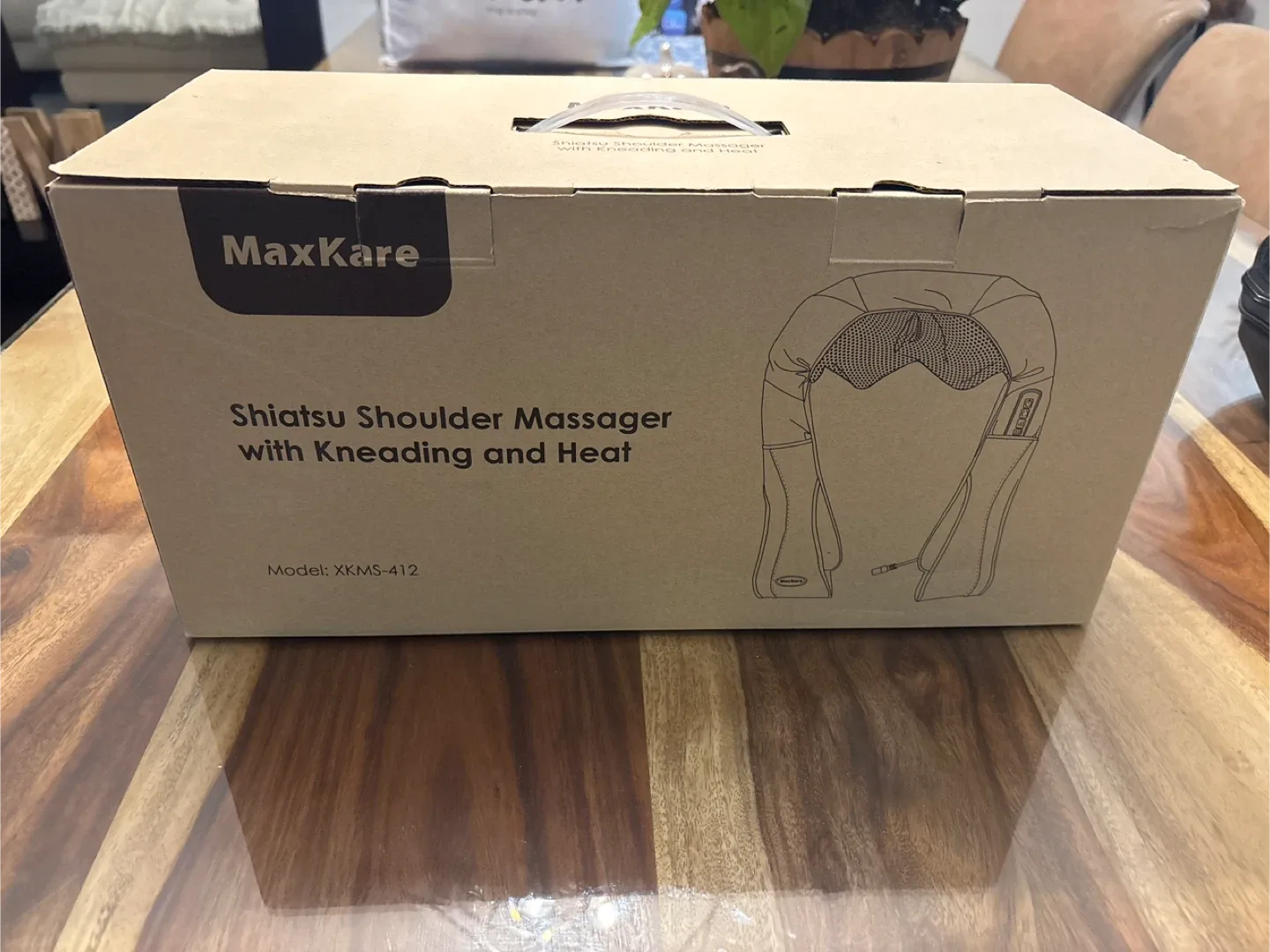 MaxKare Shiatsu Shoulder Massager with Kneading & Heat image indicator(6)