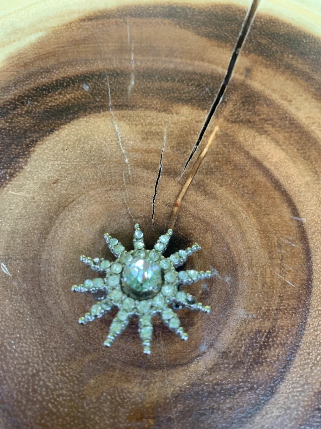 Vintage Sunburst Brooch 🧡 image indicator(5)