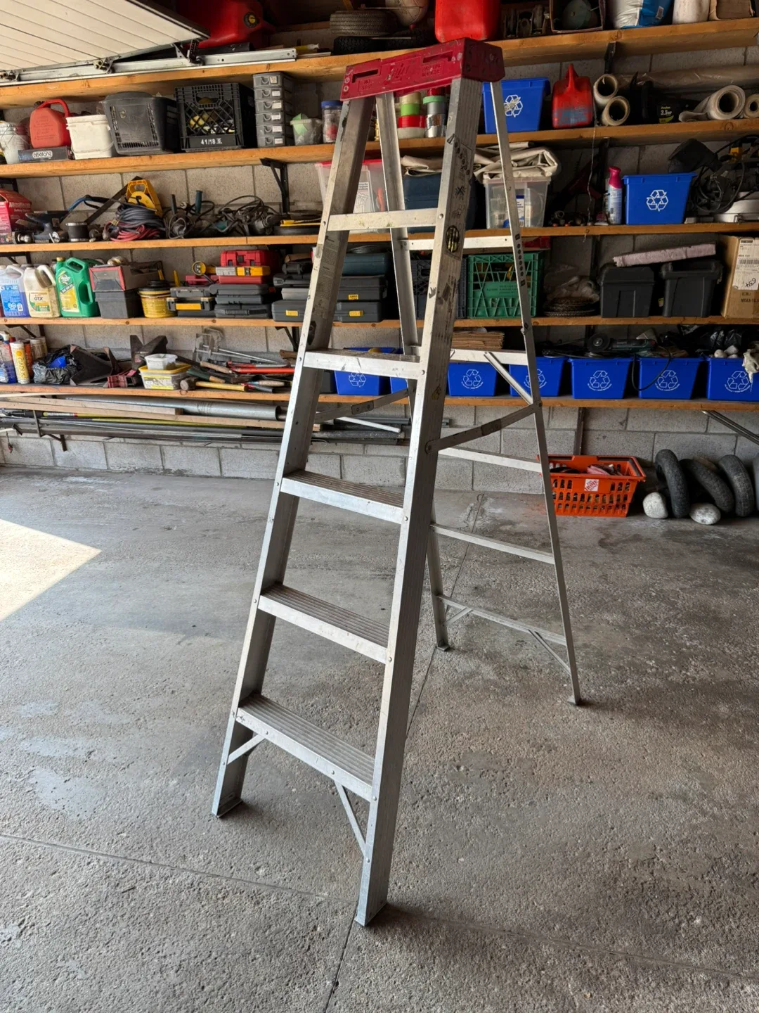6ft aluminum ladder thumbnail