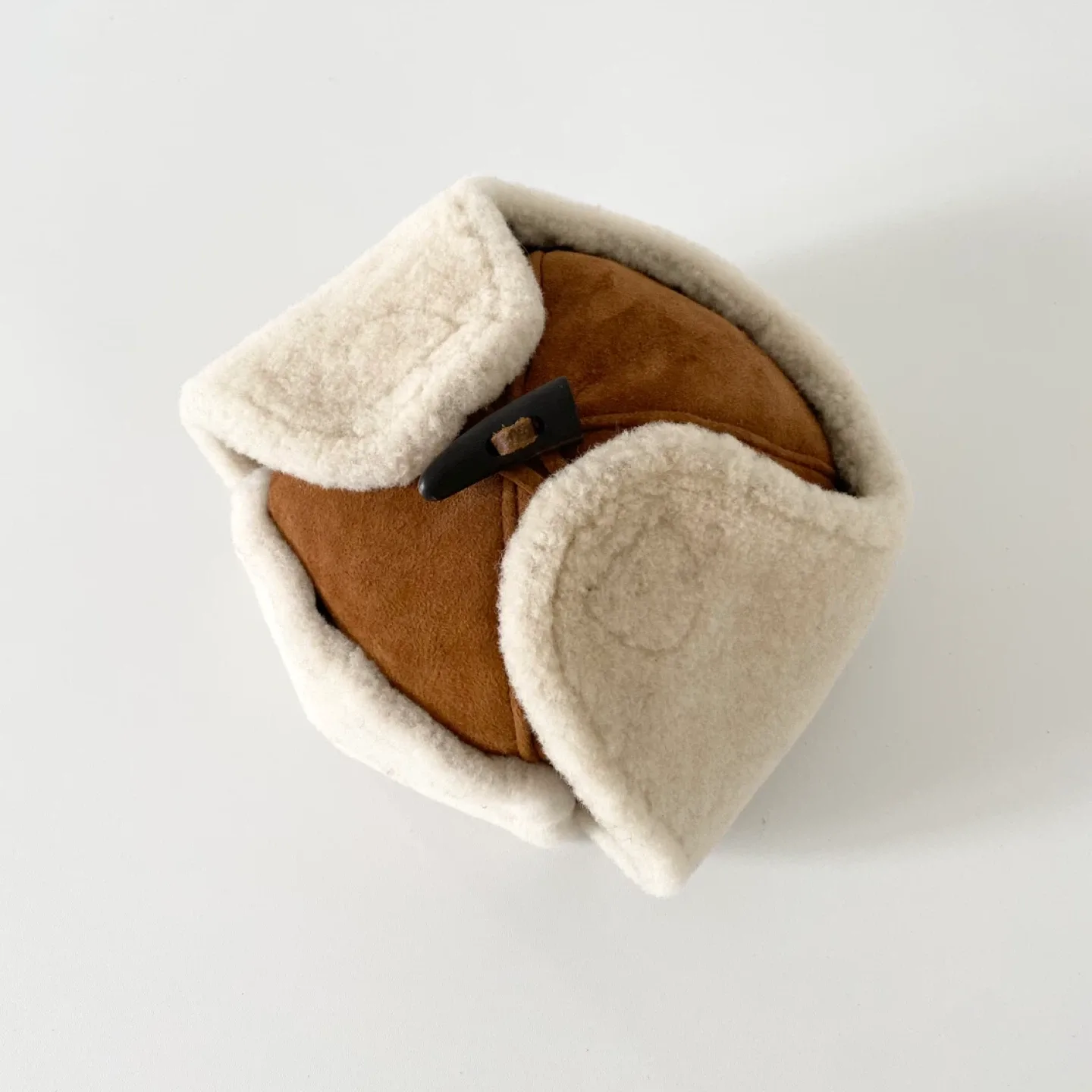 Roots Shearling Aviator Hat image indicator(3)