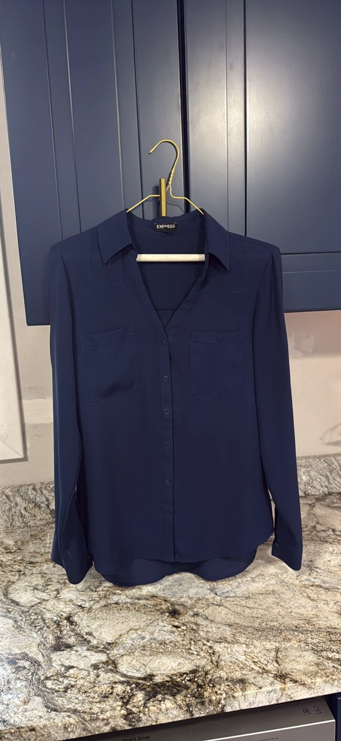 Women Shirt $10 per shirt check more pictures - photo 4
