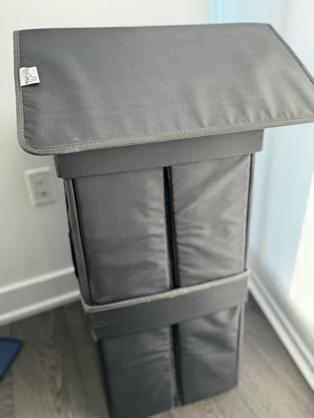 Two Story Cat House image indicator(5)