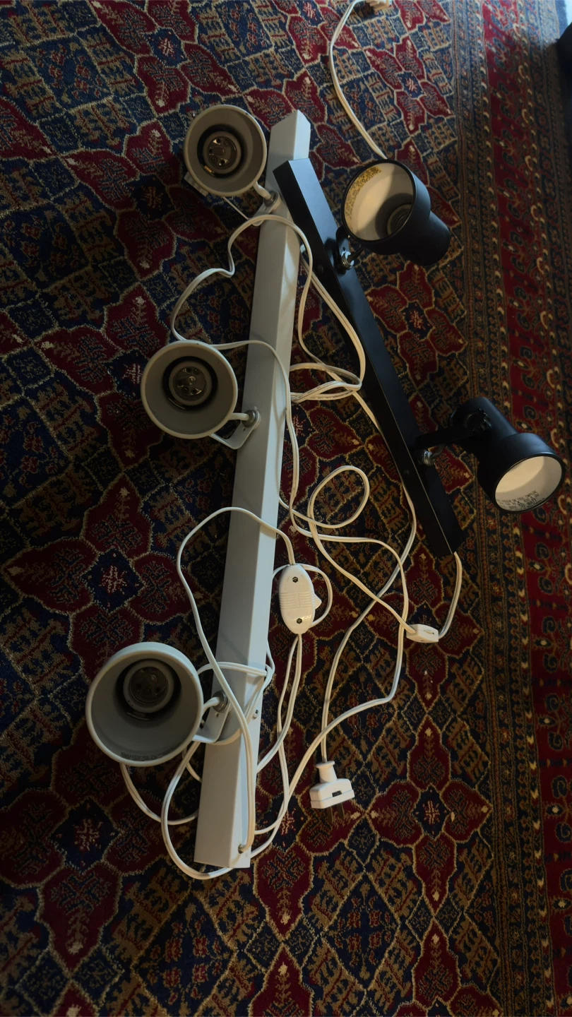 Track Lighting Fixture - photo 3
