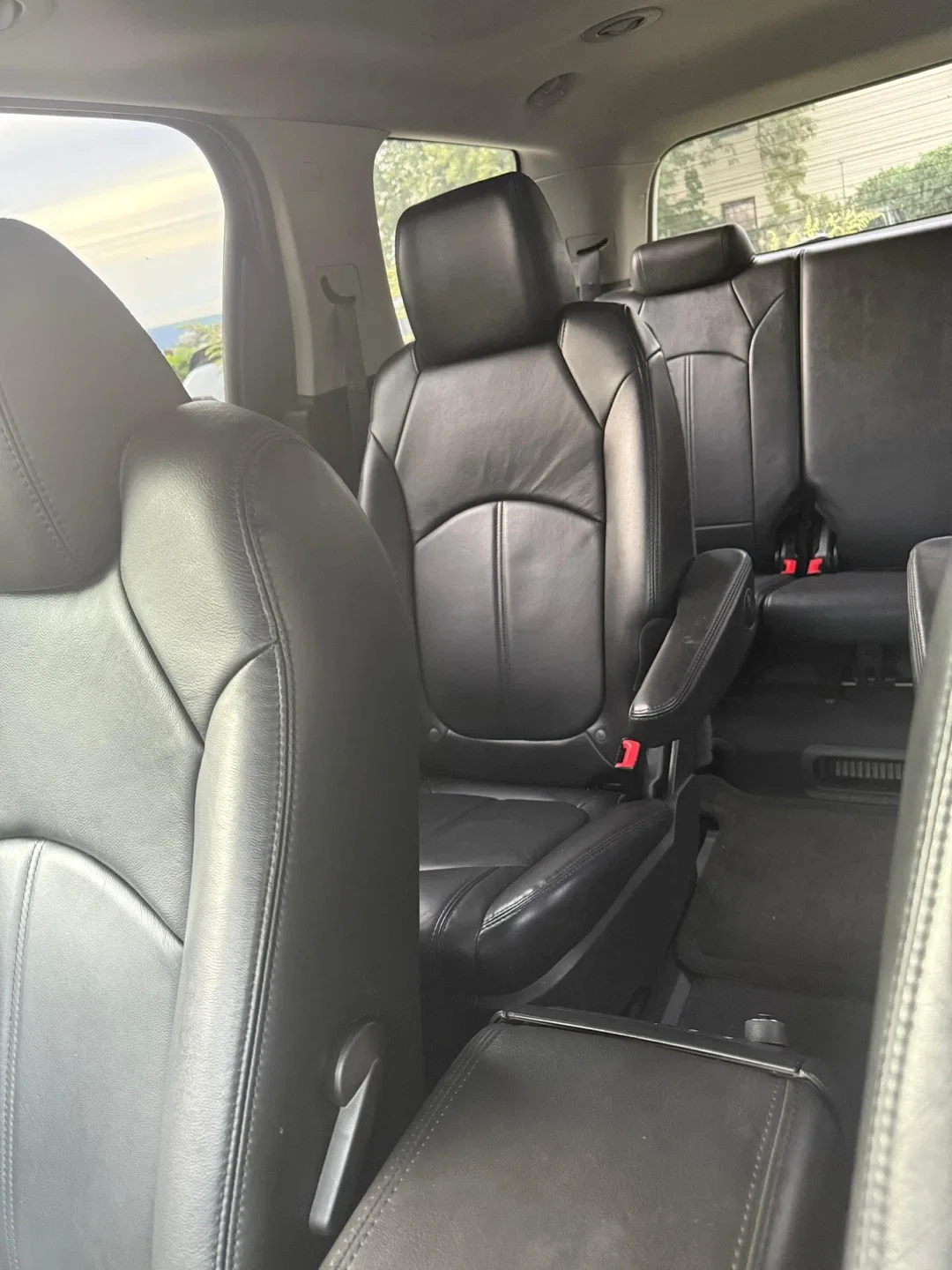 GMC Acadia image indicator(6)