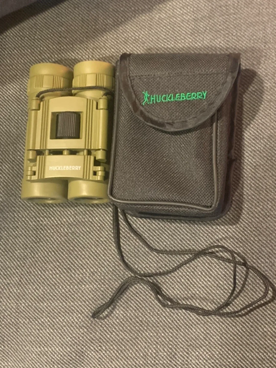 🧡Huckleberry Binoculars with Case thumbnail