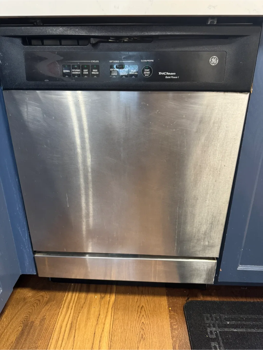GE TriClean Quiet Power I Dishwasher