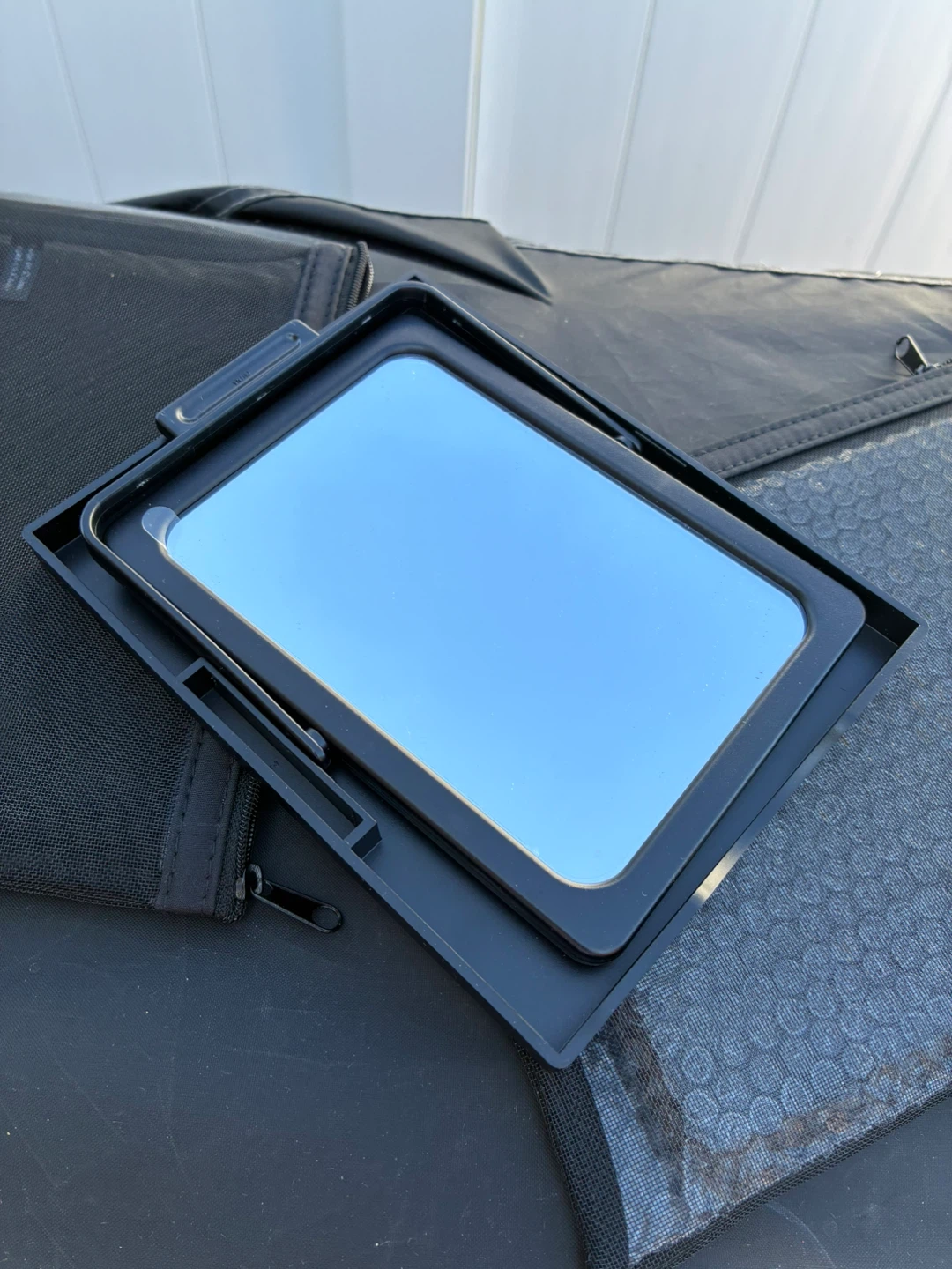 Mary Kay Travel Mirror - photo 2