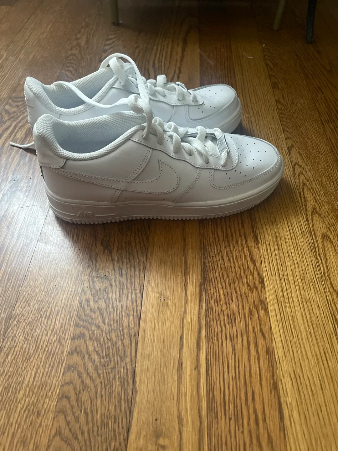 Nike Air Force 1 White Sneakers image indicator(2)