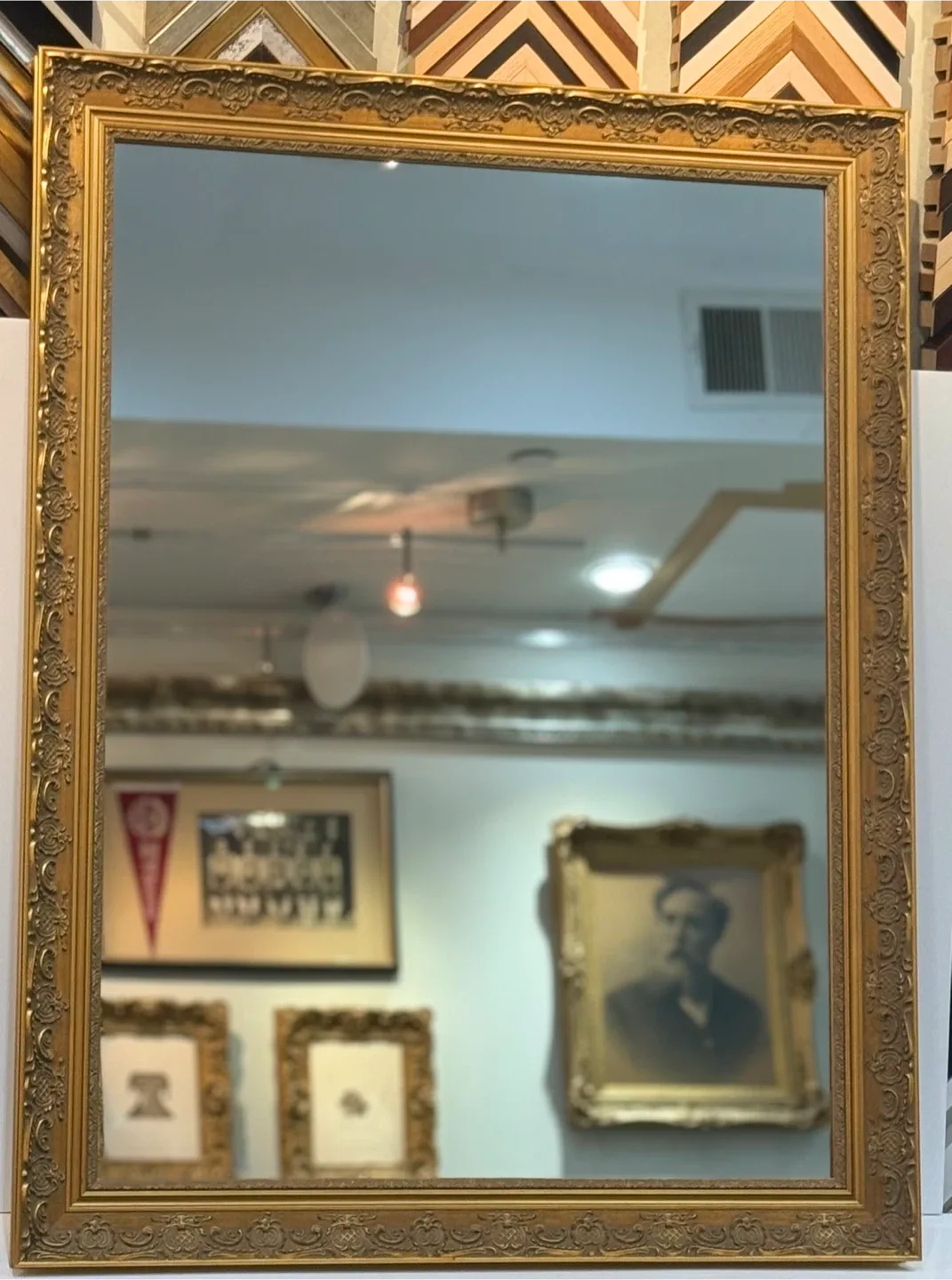 Ornate Gold Framed Mirror image indicator(2)