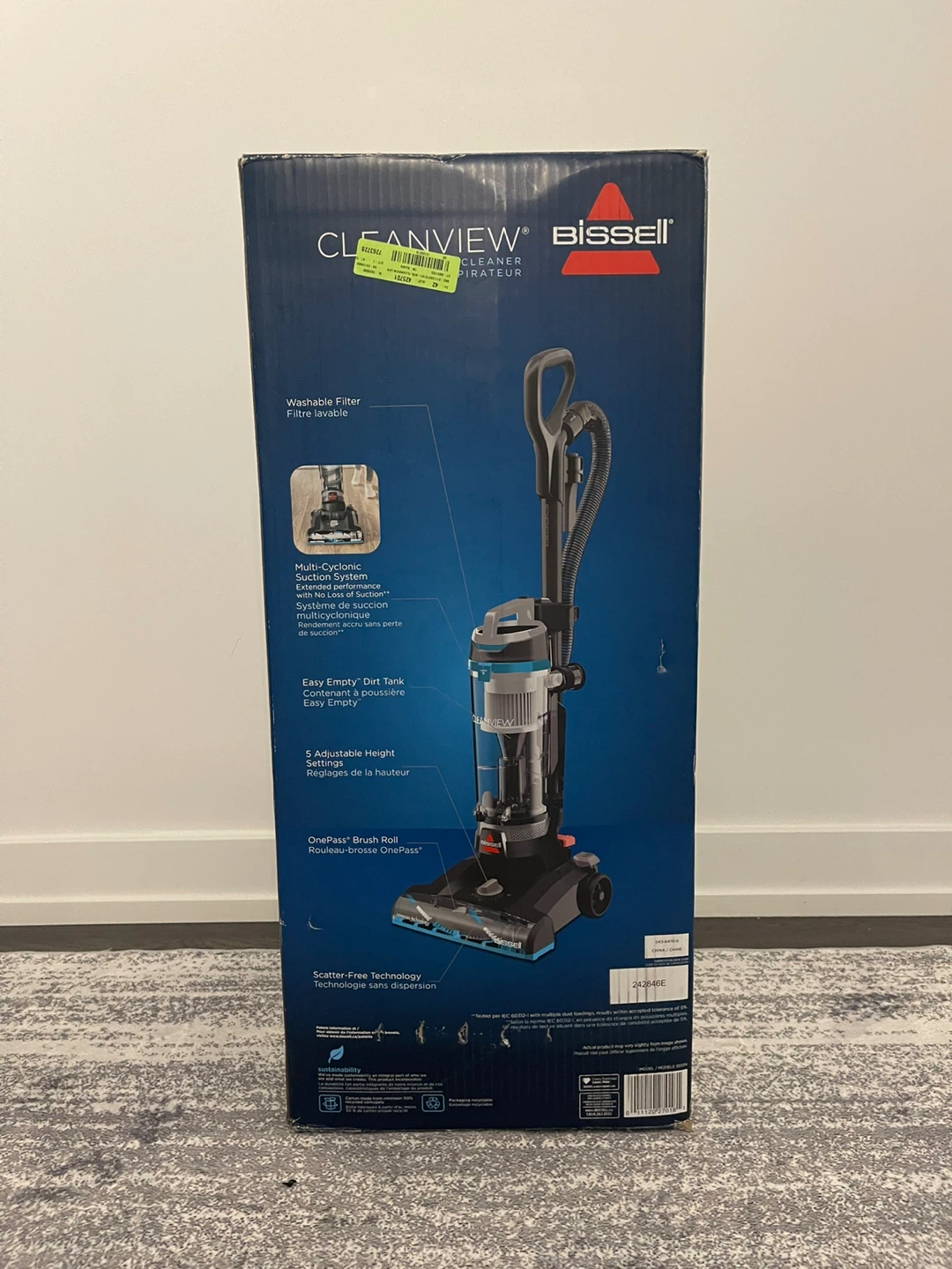 Bissell CleanView Vacuum Cleaner - New