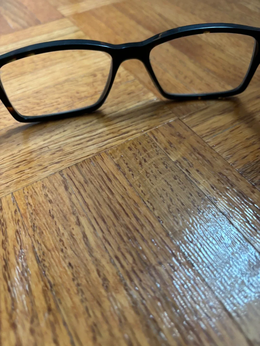 Burberry Eyeglasses image indicator(3)