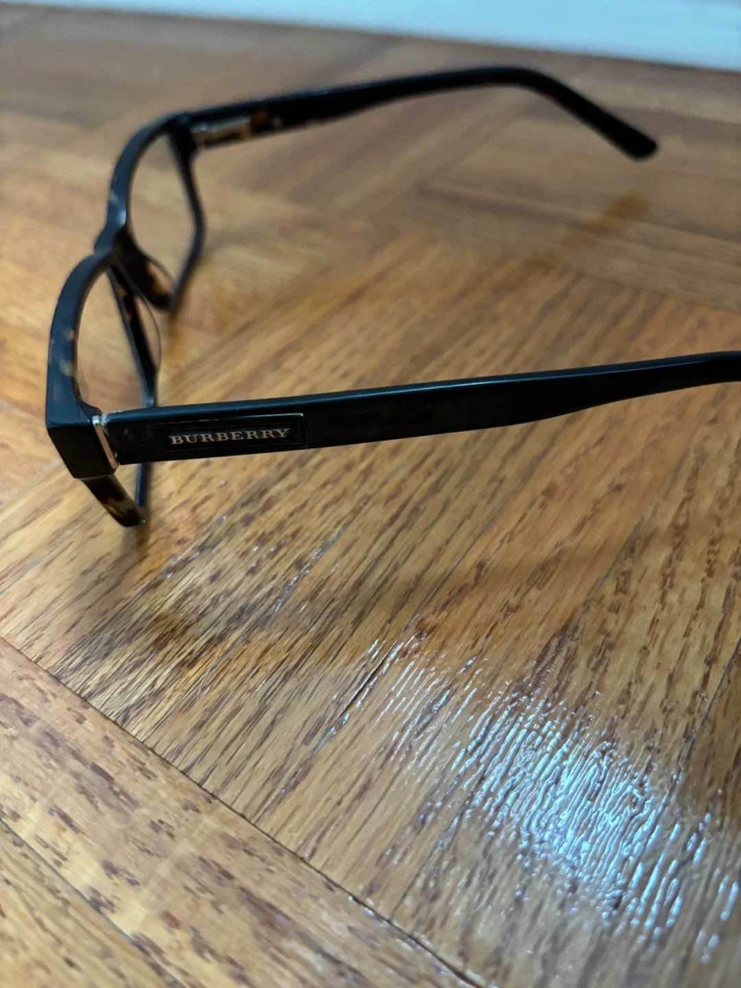 Burberry Eyeglasses image indicator(4)