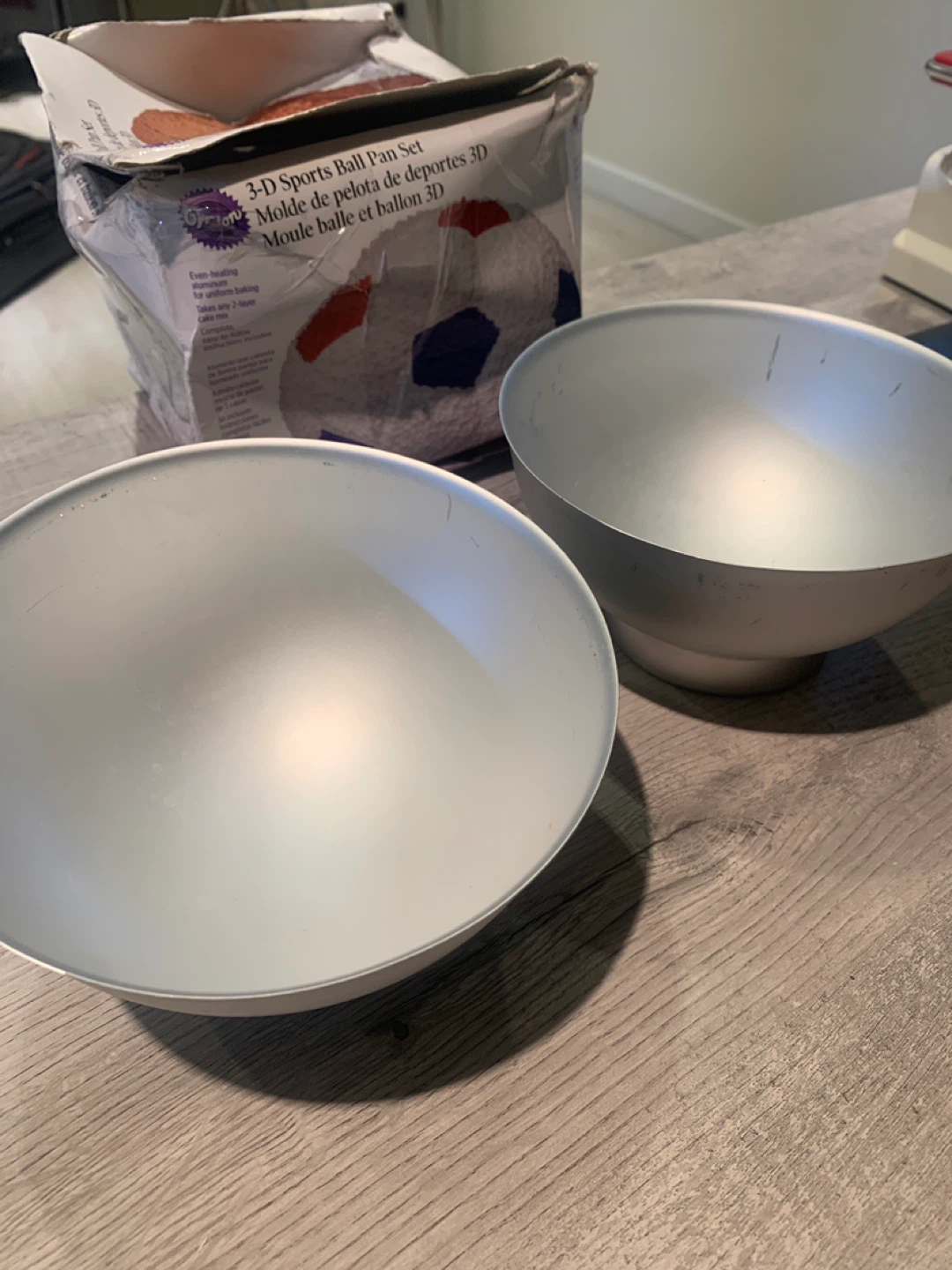 Wilton 3-D Sports Ball Pan Set - photo 2