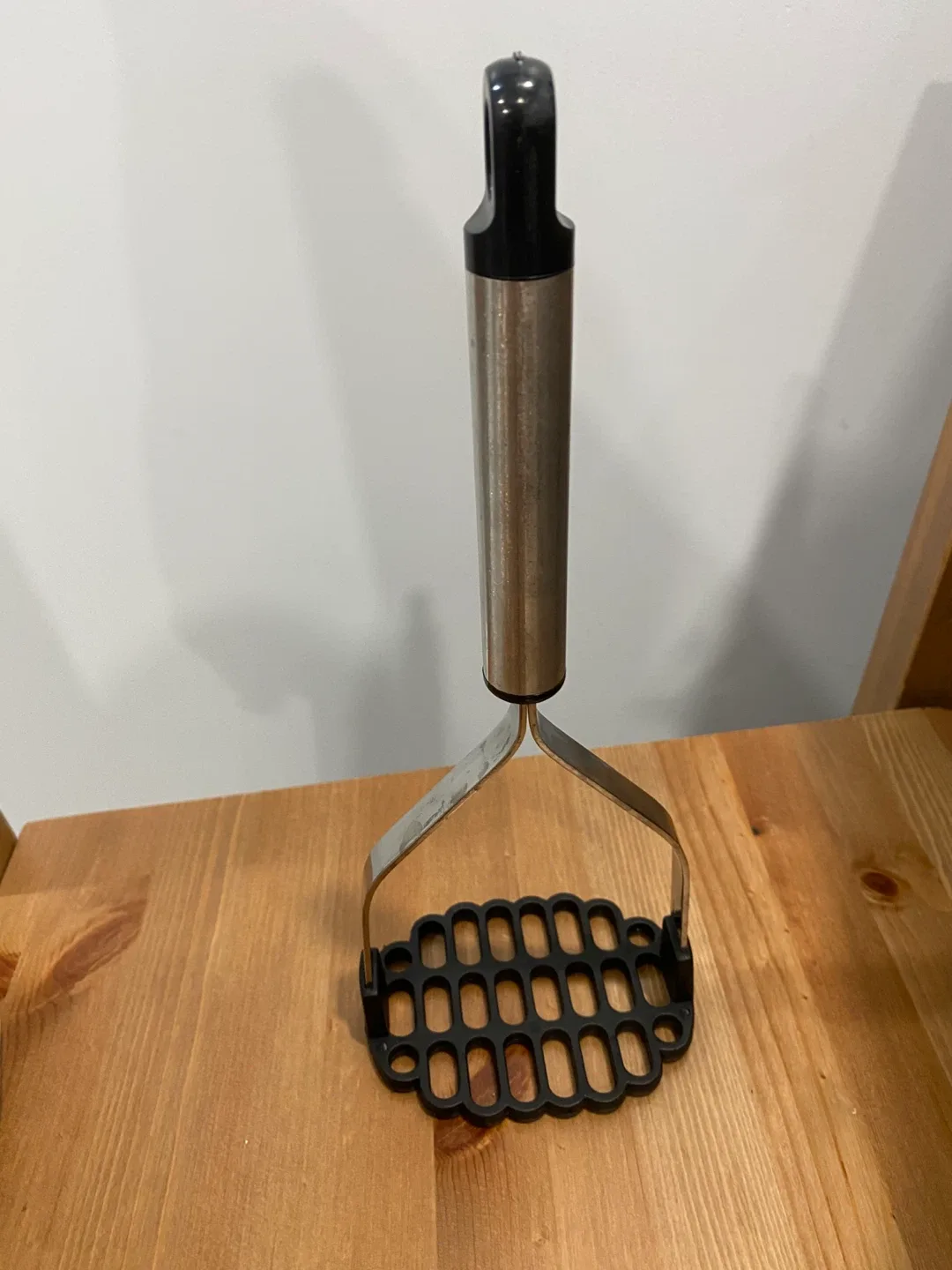 Potato Masher - Stainless Steel & Black thumbnail