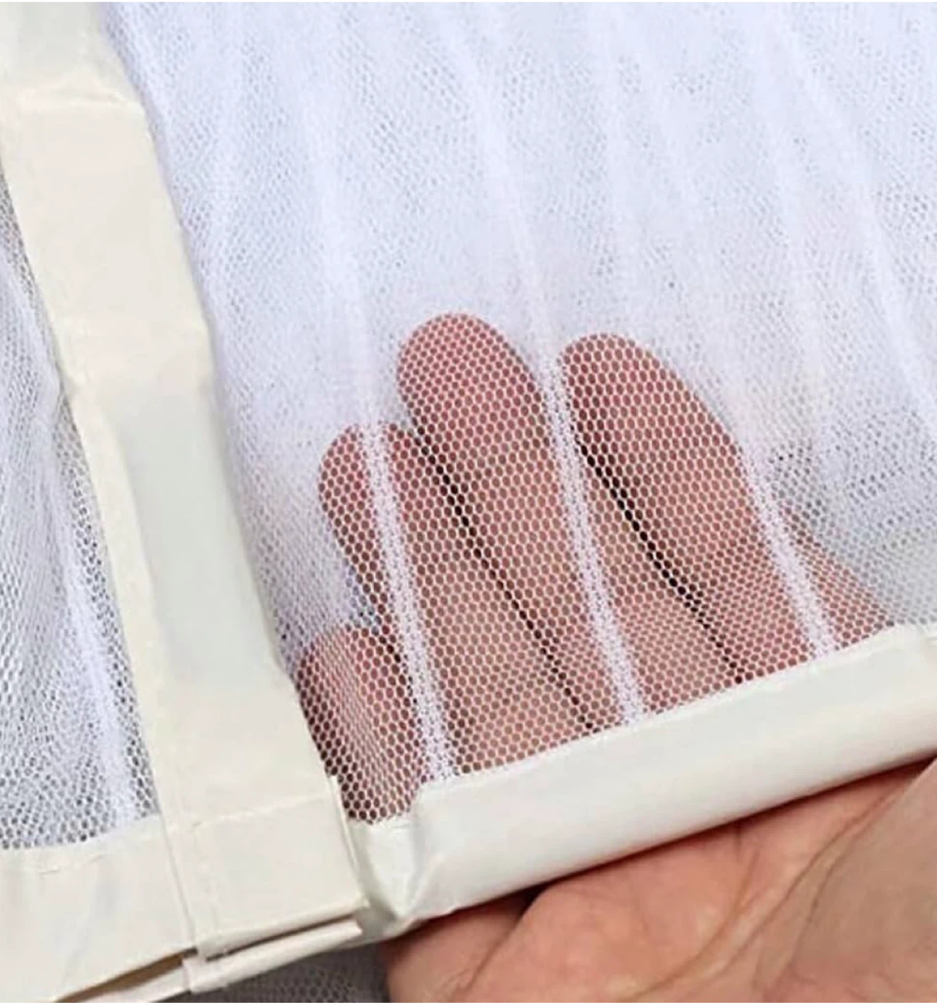 Qnlong Magnetic Screen Door (36x84 inch) - NEW! - photo 4