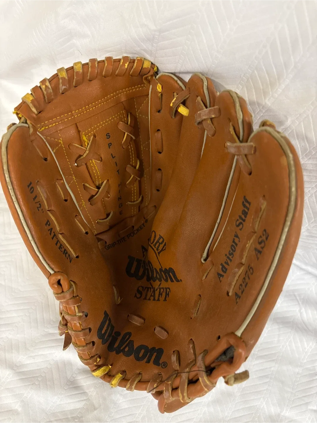 Wilson A2275 AS2 10 1/2" Baseball Glove thumbnail
