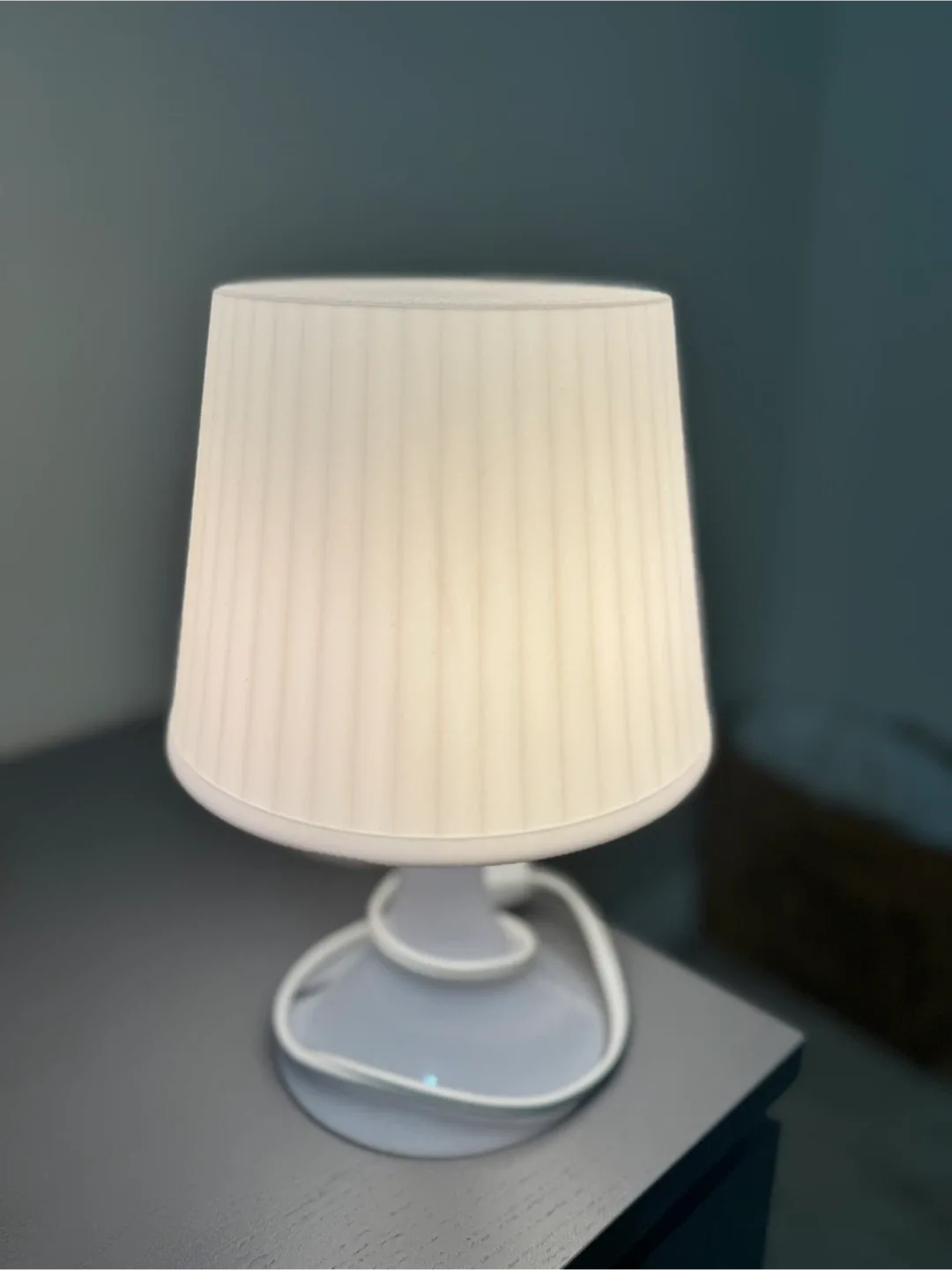 Lamp White thumbnail