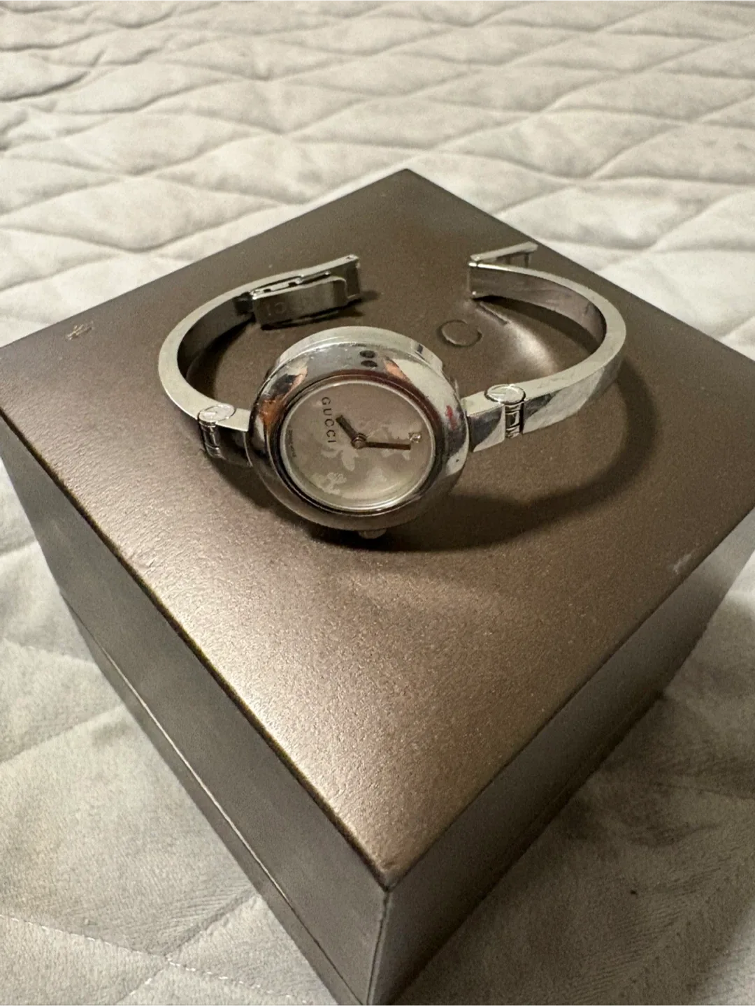 Gucci Vintage Bangle Watch thumbnail