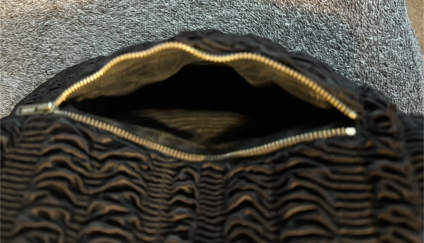 Vintage fur muff ( hand warmer) image indicator(4)