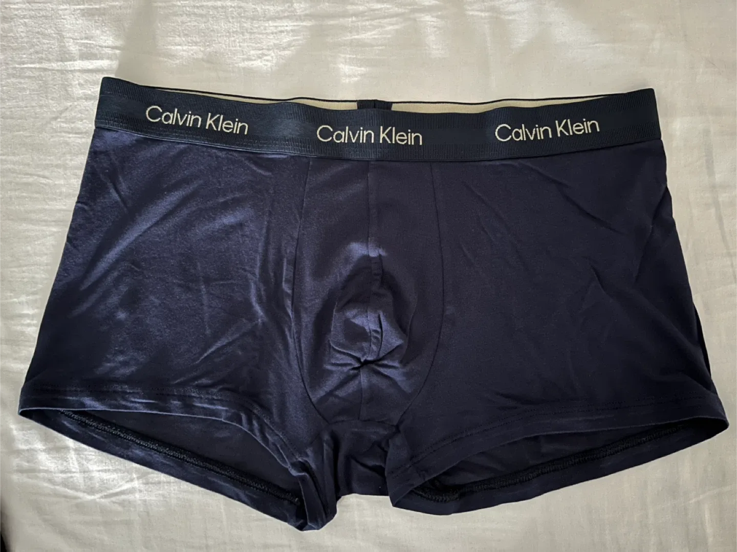 Calvin Klein Men's Boxer Briefs - Size L thumbnail