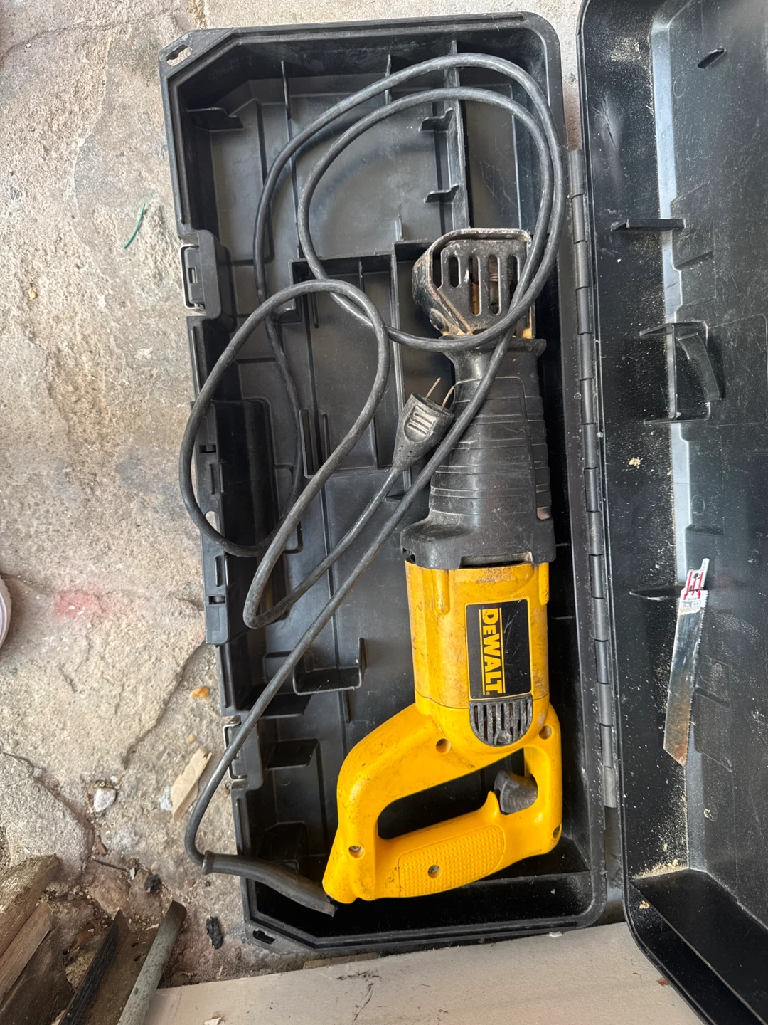 DEWALT Reciprocating Saw with Case