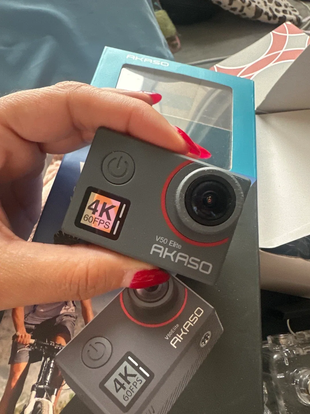 Akaso V50 Elite 4K Action Camera - Like New! image indicator(2)