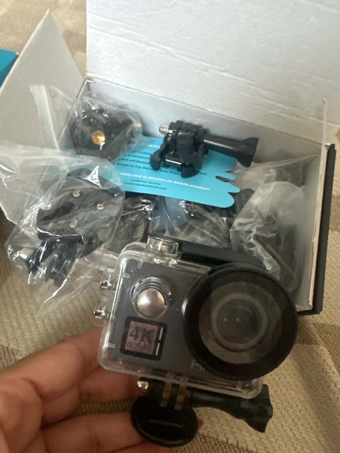 Akaso V50 Elite 4K Action Camera - Like New! image indicator(8)