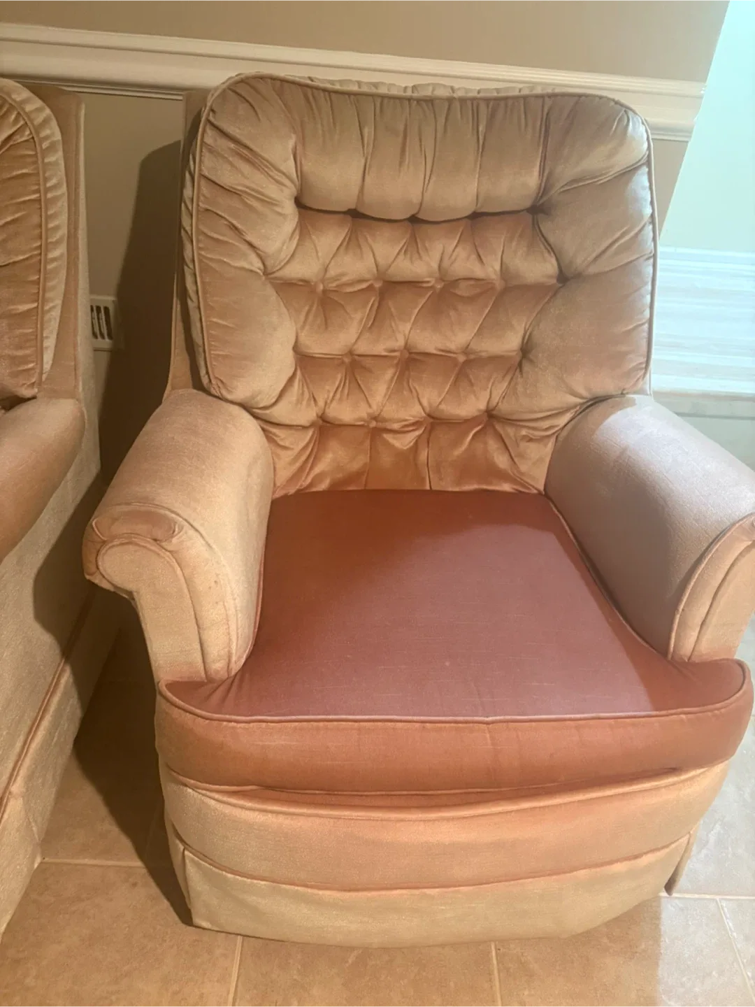 2 Velvet cushion sofa recliner only for 25 $ image indicator(2)