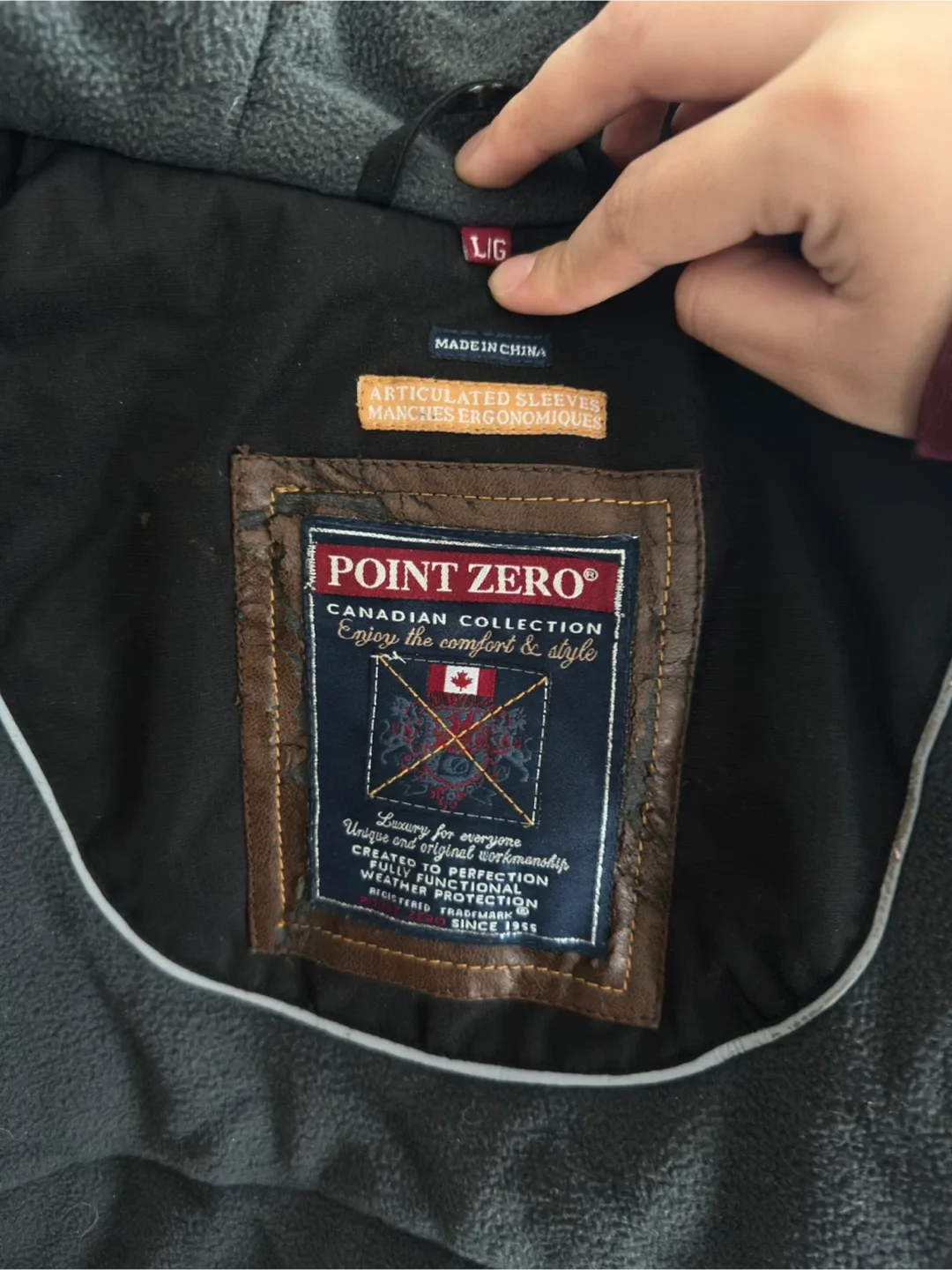 Point Zero PZD Outdoors Limited Edition Winter Jacket - L image indicator(2)