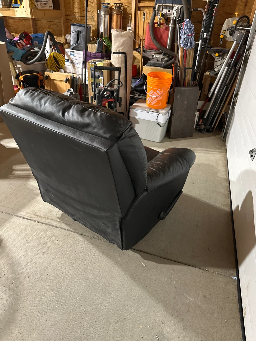Black Leather Recliner Chair.  SOLD - photo 2