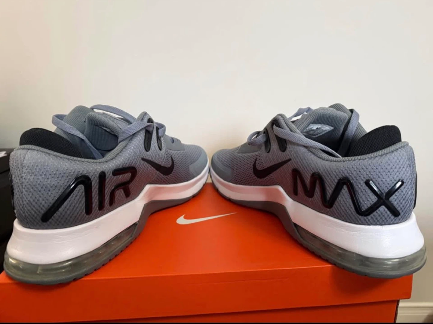 Nike Air Max Grey Training Shoes - photo 5