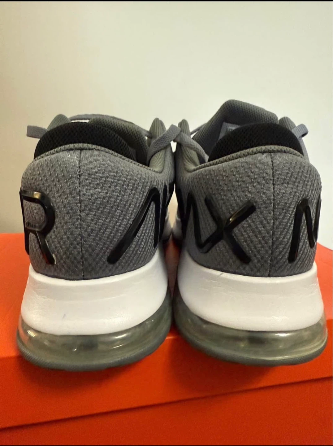 Nike Air Max Grey Training Shoes - photo 4