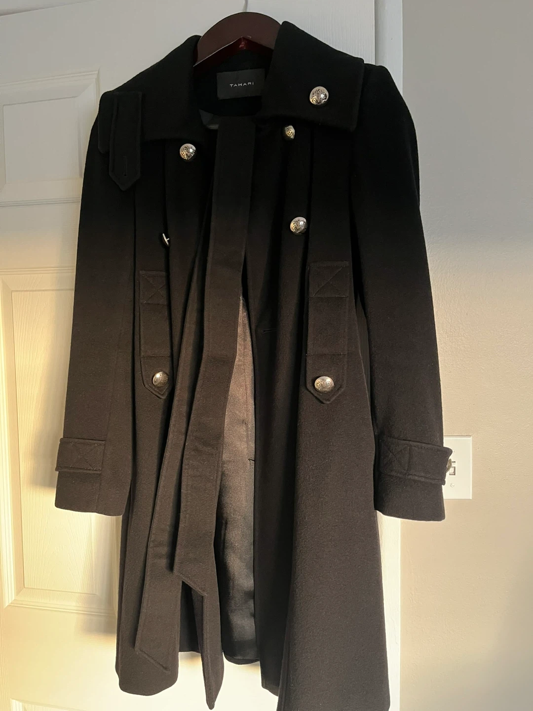 TAHARI LORO PIANA Black Coat size S 100% Italian Wool - photo 2