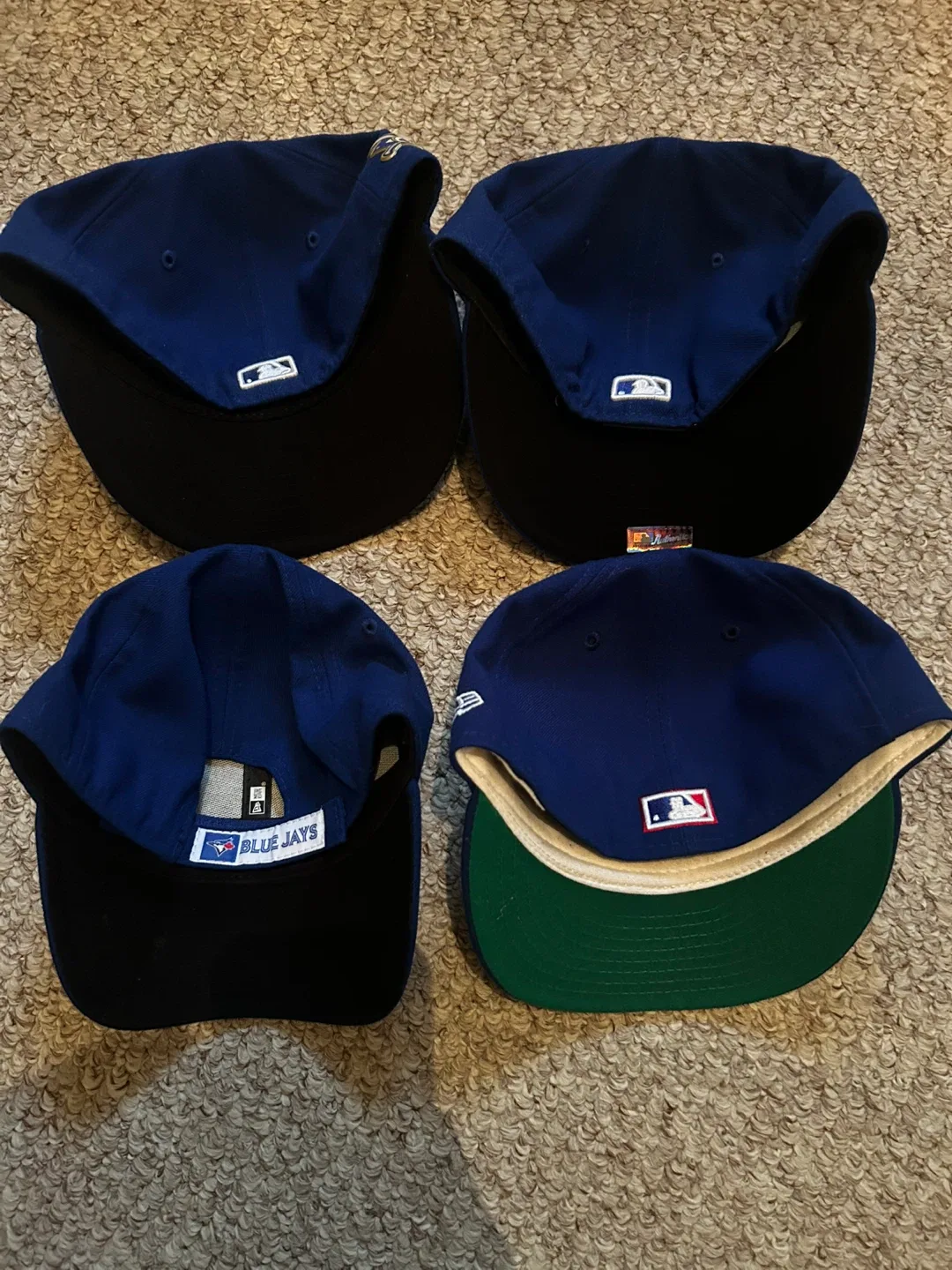 Toronto Blue Jays Baseball Caps Hats Fitteds Strapbacks image indicator(2)