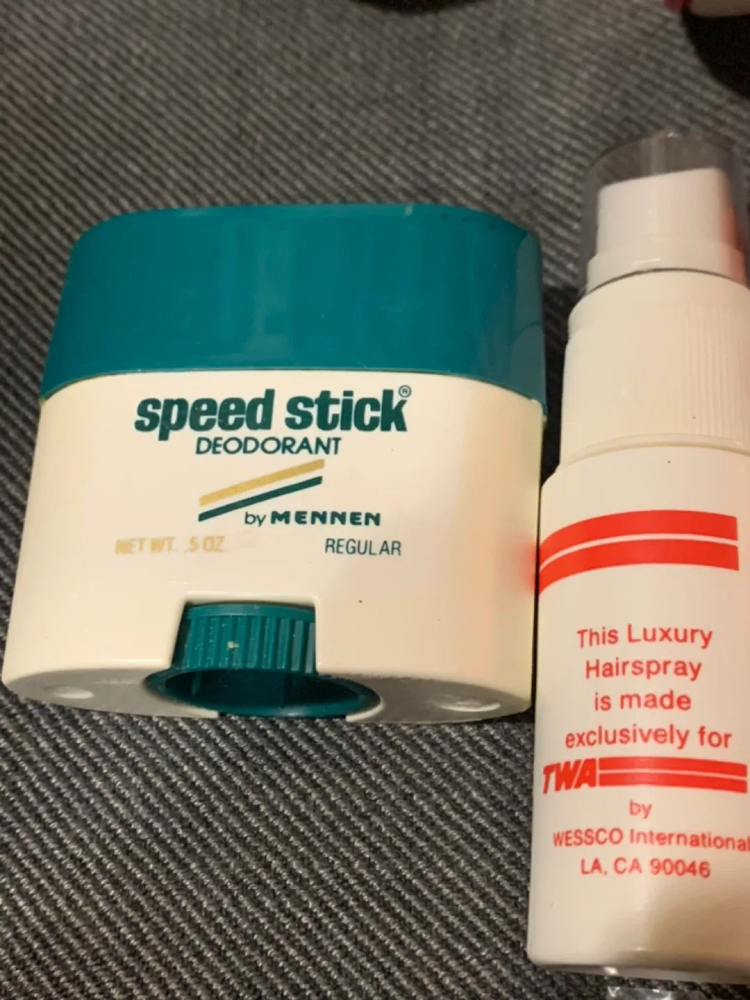 Vintage TWA Overnight Kit image indicator(4)